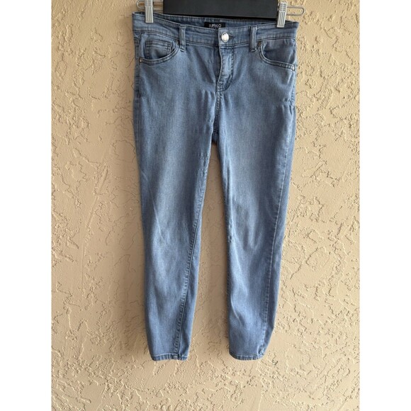 David Bitton Buffalo Light Wash Women's 6/28 Aubrey Jeans Mid Rise Soft Stretch - Picture 1 of 8